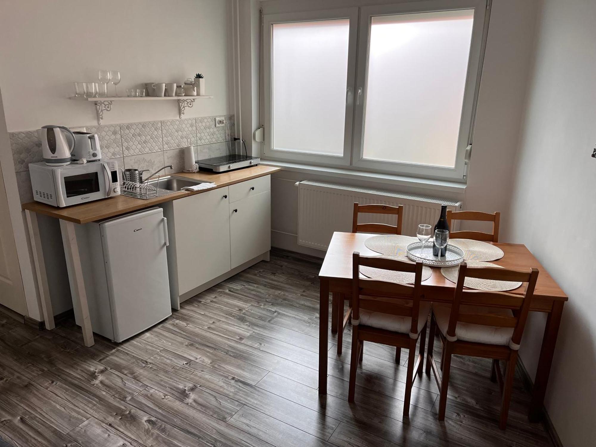Pacsirta Apartmanhaz Erlau Exterior foto