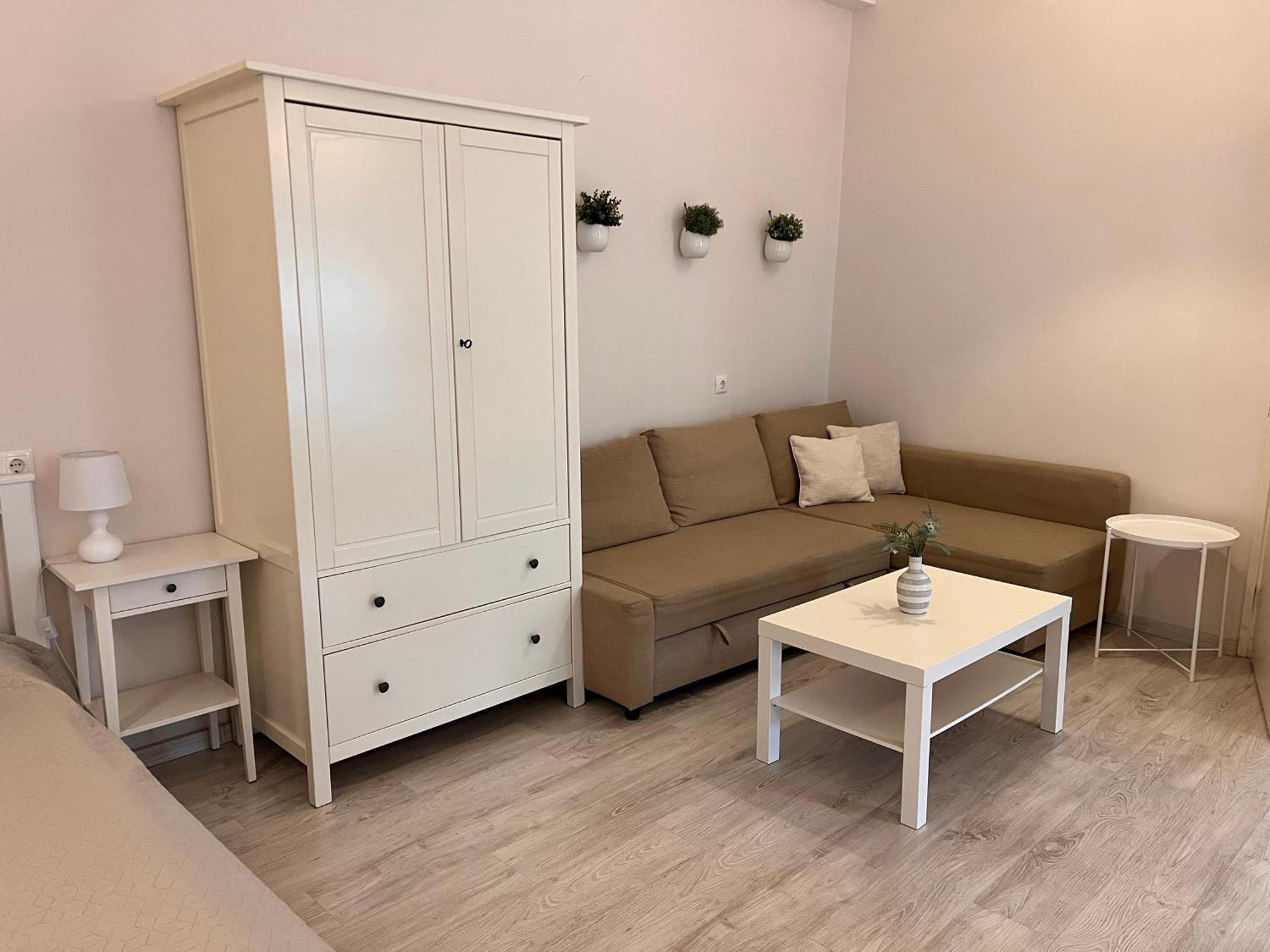 Pacsirta Apartmanhaz Erlau Exterior foto
