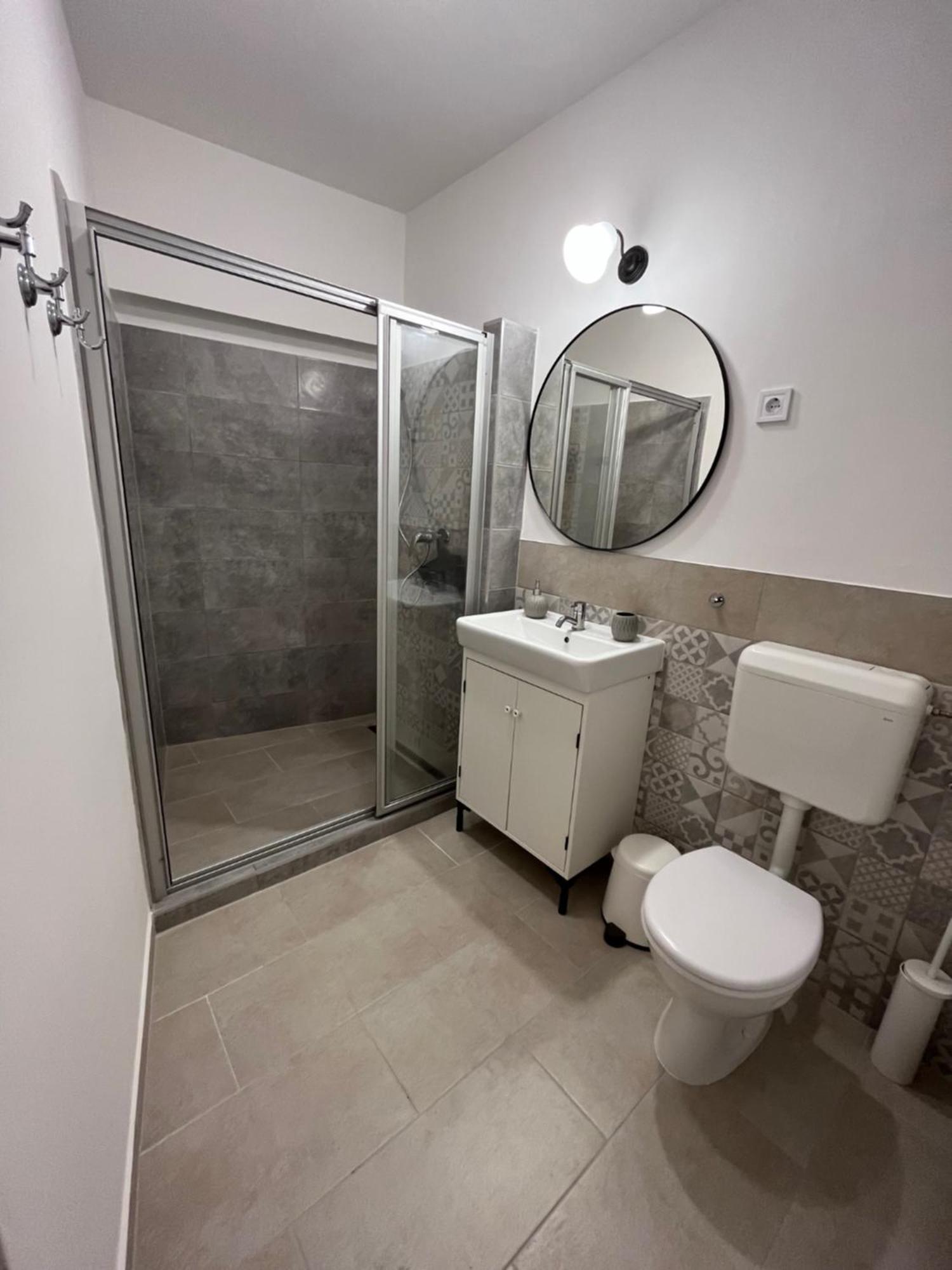 Pacsirta Apartmanhaz Erlau Exterior foto